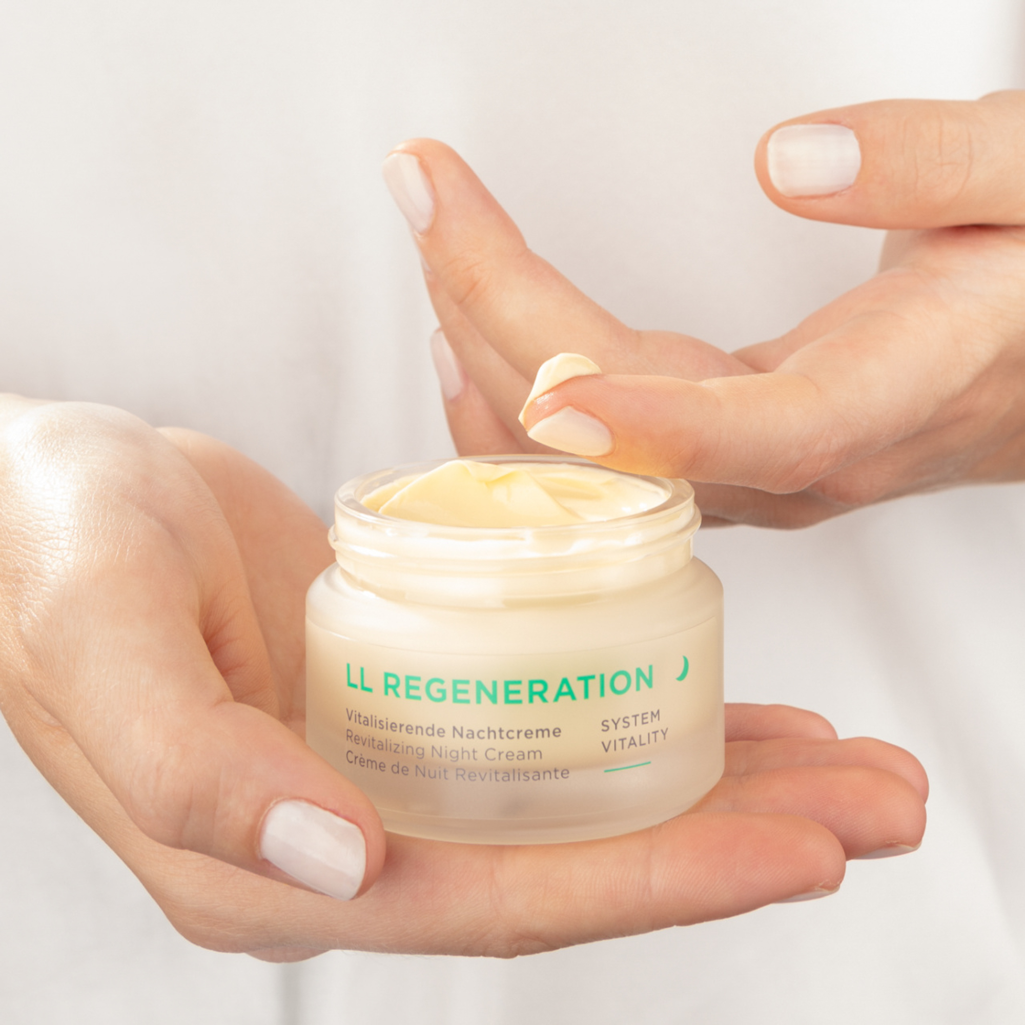 LL Regeneration Vitalisierende Nachtcreme LIMITED EDITION