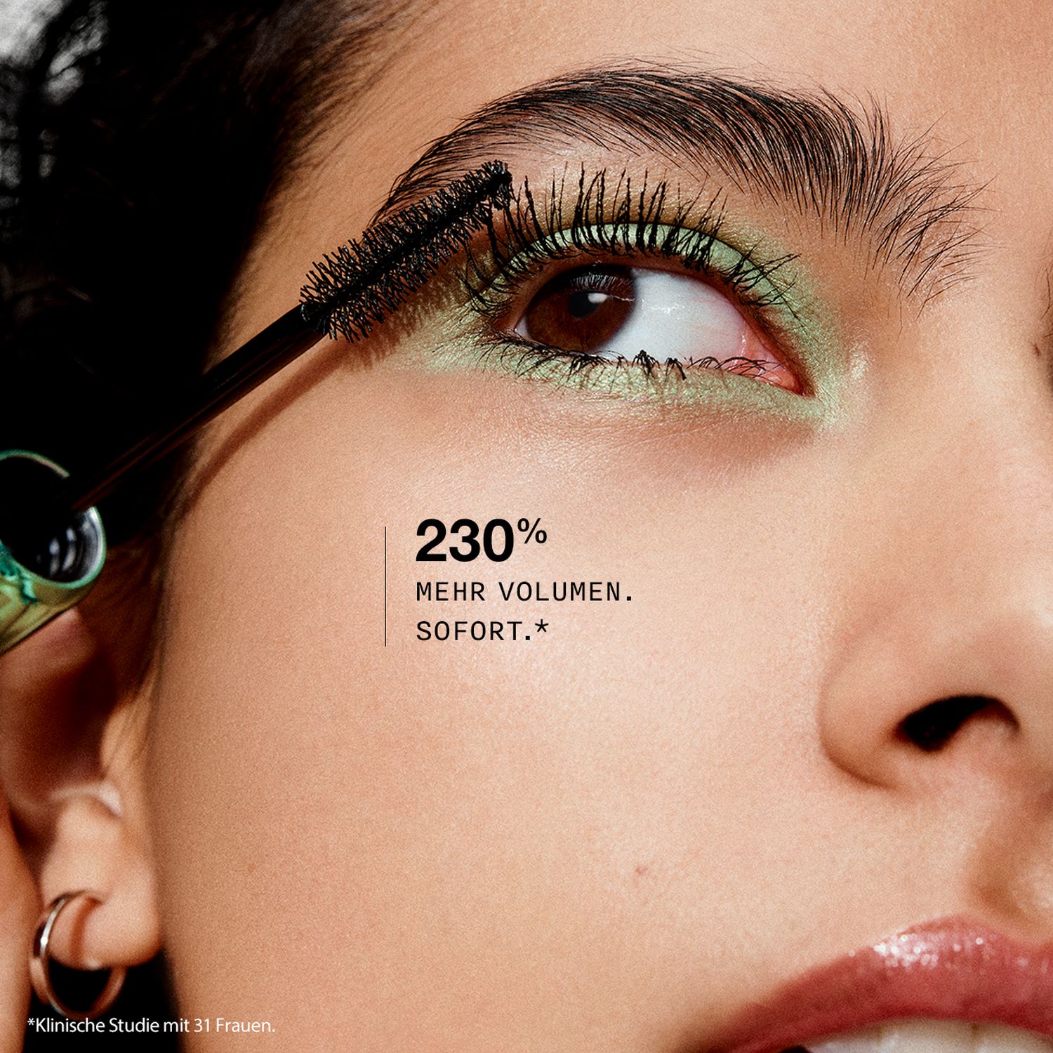 High Impact High-Fi Full Volume Mascara