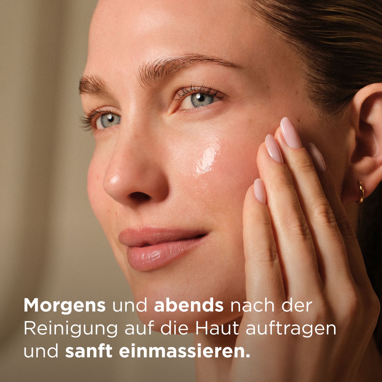 SYSTEM ABSOLUTE Verjüngendes Beauty-Fluid Serum