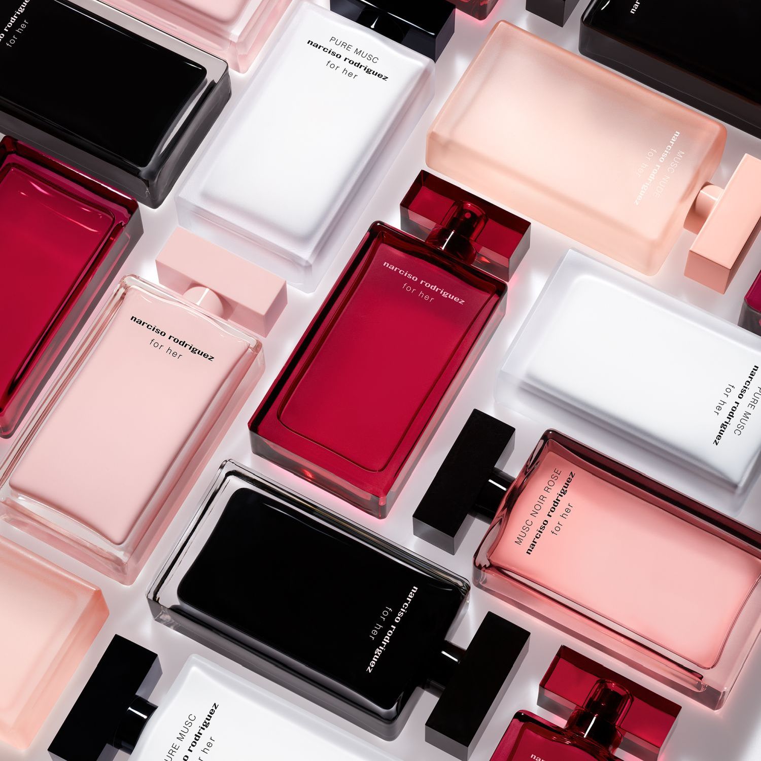 for her PURE MUSC Eau de Parfum