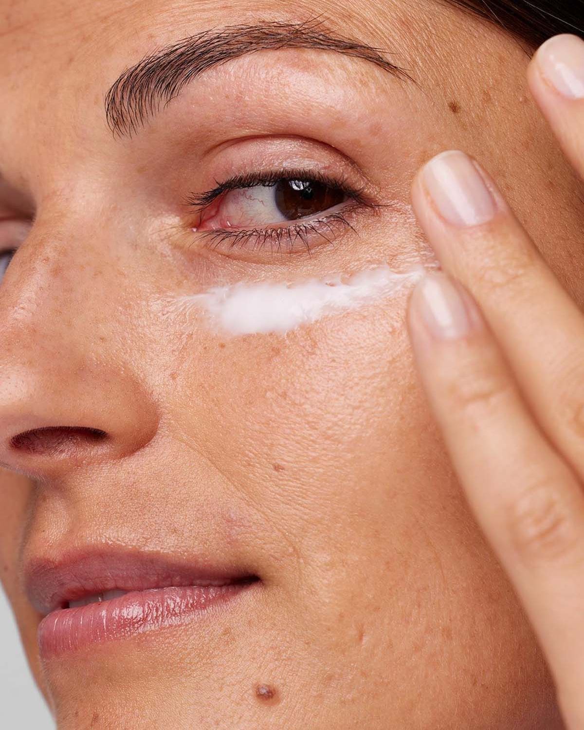 Clinique Smart Clinical Repair Wrinkle Correcting Eye Cream