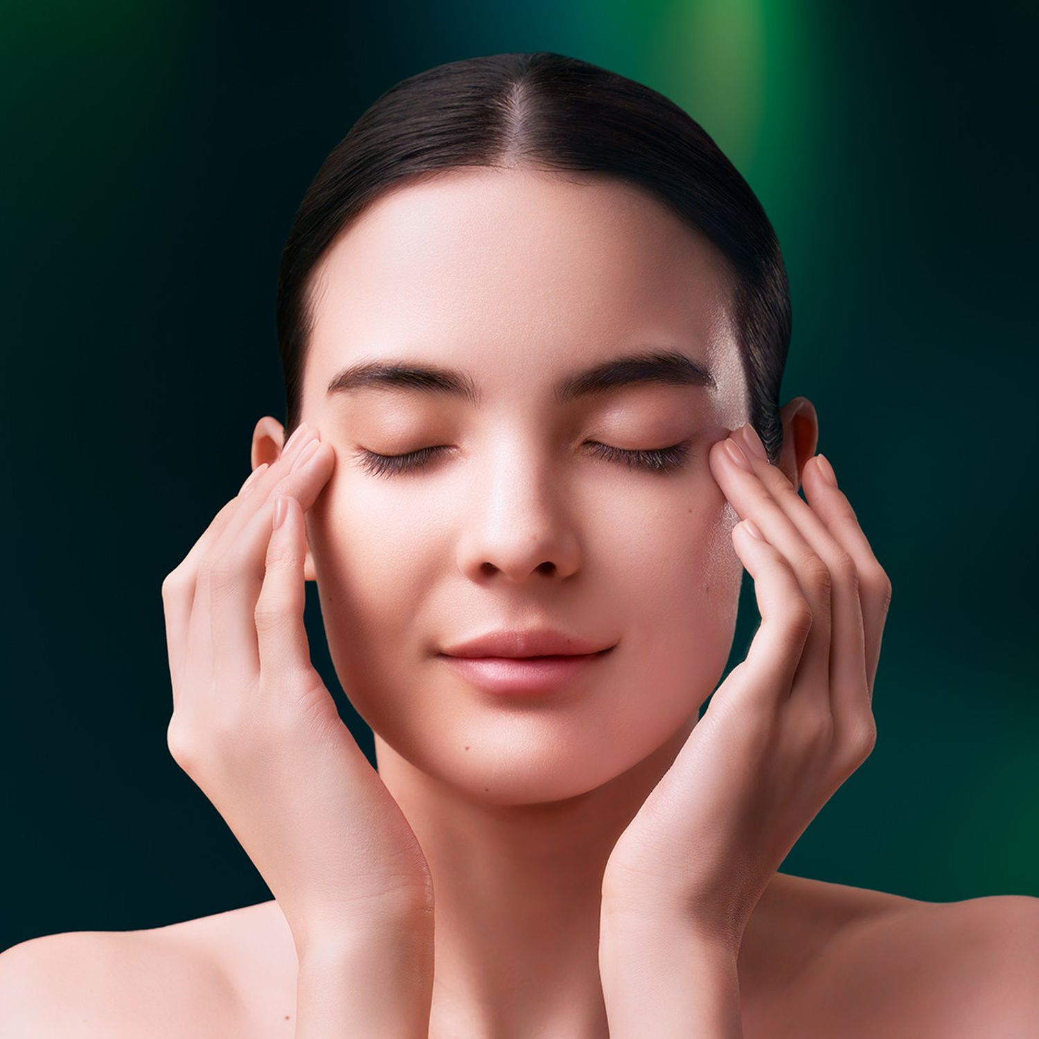 Future Solution LX Legendary Enmei Ultimate Brillance Eye Cream